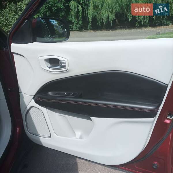 Внедорожник / Кроссовер Jeep Compass 2021 в Житомире