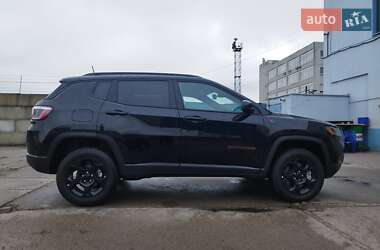 Внедорожник / Кроссовер Jeep Compass 2023 в 