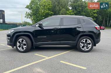 Внедорожник / Кроссовер Jeep Compass 2018 в 