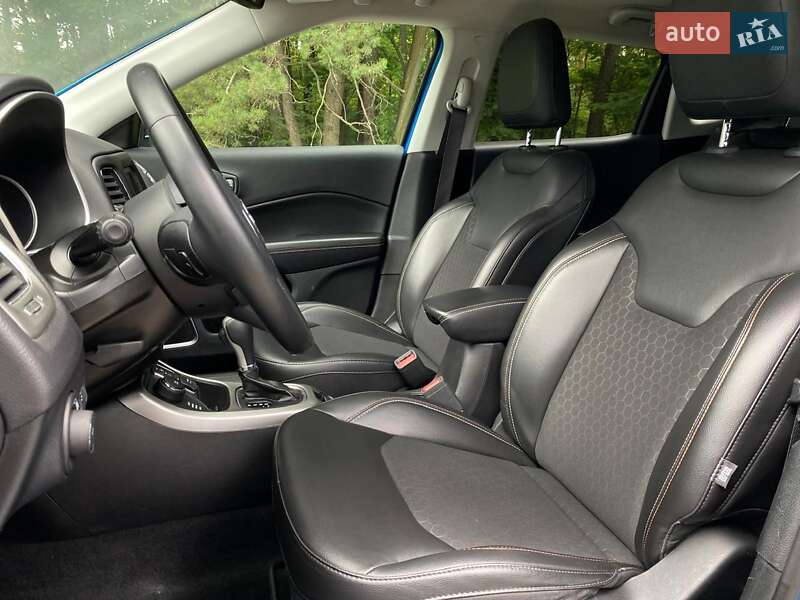 Внедорожник / Кроссовер Jeep Compass 2018 в Киеве