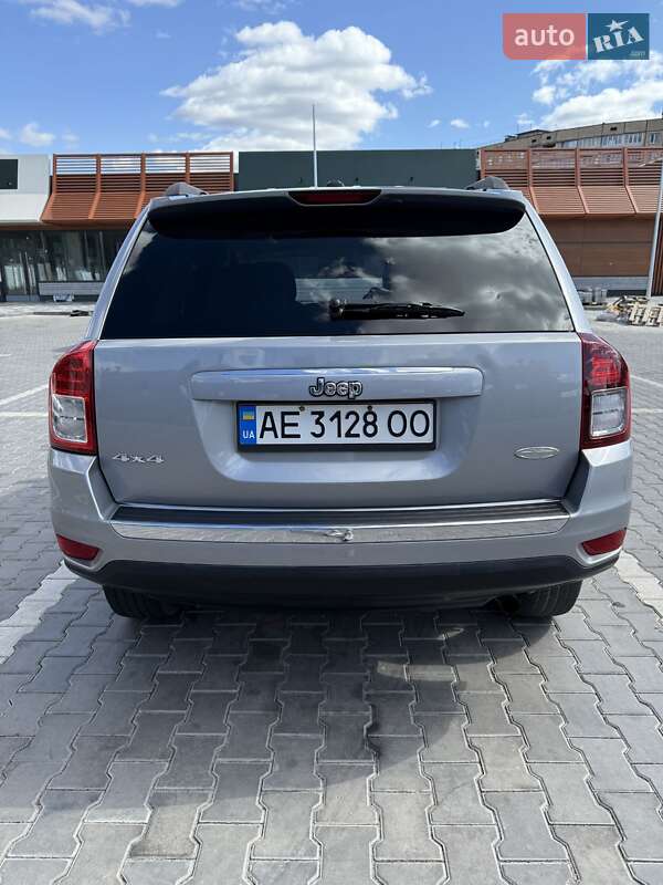 Внедорожник / Кроссовер Jeep Compass 2014 в Кривом Роге