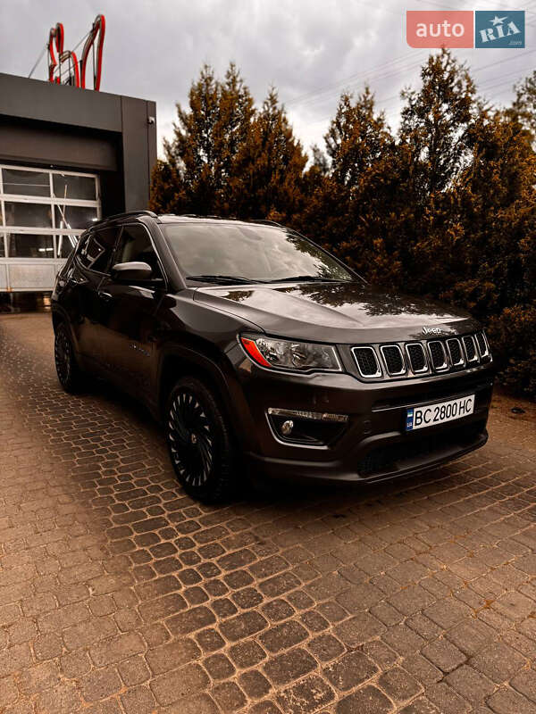 Внедорожник / Кроссовер Jeep Compass 2017 в Львове