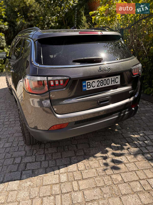Внедорожник / Кроссовер Jeep Compass 2017 в Львове