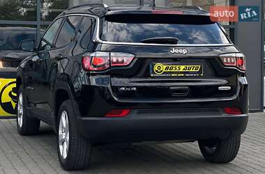 Внедорожник / Кроссовер Jeep Compass 2019 в 