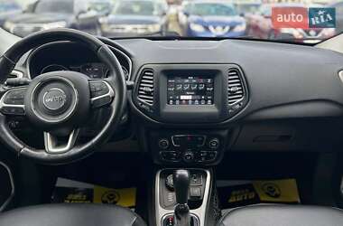 Внедорожник / Кроссовер Jeep Compass 2019 в 