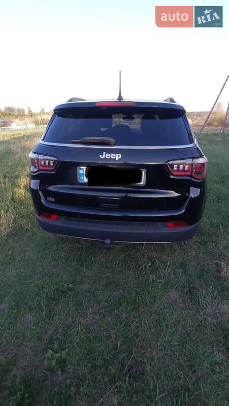 Внедорожник / Кроссовер Jeep Compass 2017 в Житомире