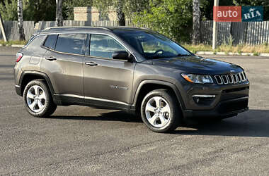 Внедорожник / Кроссовер Jeep Compass 2019 в 