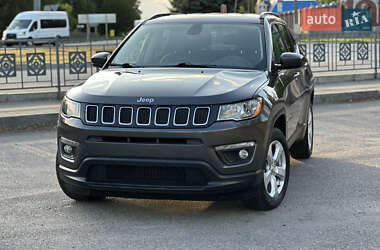 Внедорожник / Кроссовер Jeep Compass 2019 в 