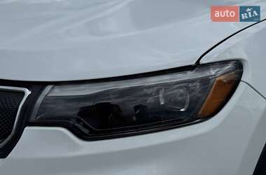 Внедорожник / Кроссовер Jeep Compass 2022 в 