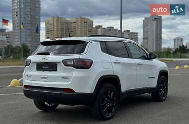 Внедорожник / Кроссовер Jeep Compass 2022 в 