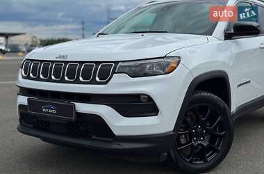 Внедорожник / Кроссовер Jeep Compass 2022 в 