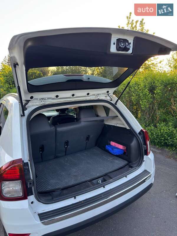 Позашляховик / Кросовер Jeep Compass 2016 в Житомирі фото 9 Позашляховик / Кросовер Jeep Compass 2016 в Житомирі