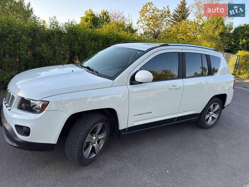 Позашляховик / Кросовер Jeep Compass 2016 в Житомирі фото 2 Позашляховик / Кросовер Jeep Compass 2016 в Житомирі