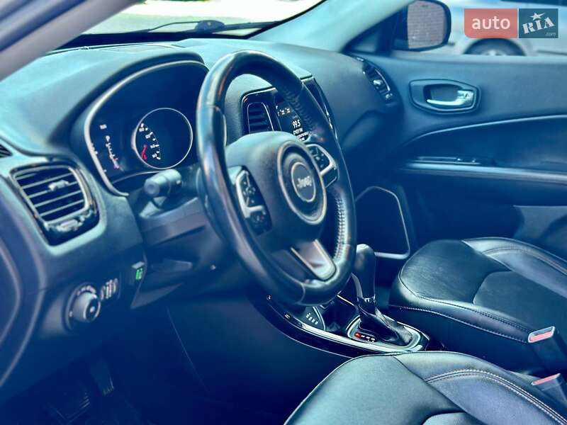 Внедорожник / Кроссовер Jeep Compass 2019 в Житомире