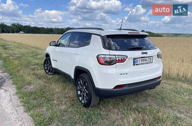 Внедорожник / Кроссовер Jeep Compass 2021 в 