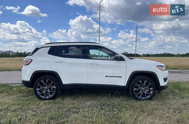 Внедорожник / Кроссовер Jeep Compass 2021 в 