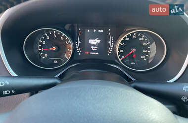 Внедорожник / Кроссовер Jeep Compass 2019 в 