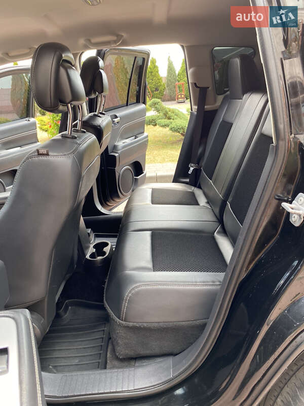 Внедорожник / Кроссовер Jeep Compass 2014 в Стрые