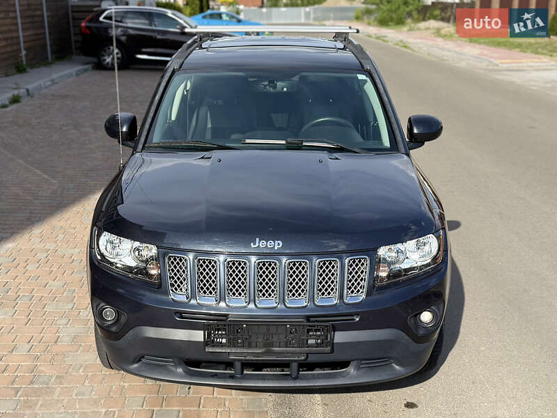 Внедорожник / Кроссовер Jeep Compass 2014 в Киеве