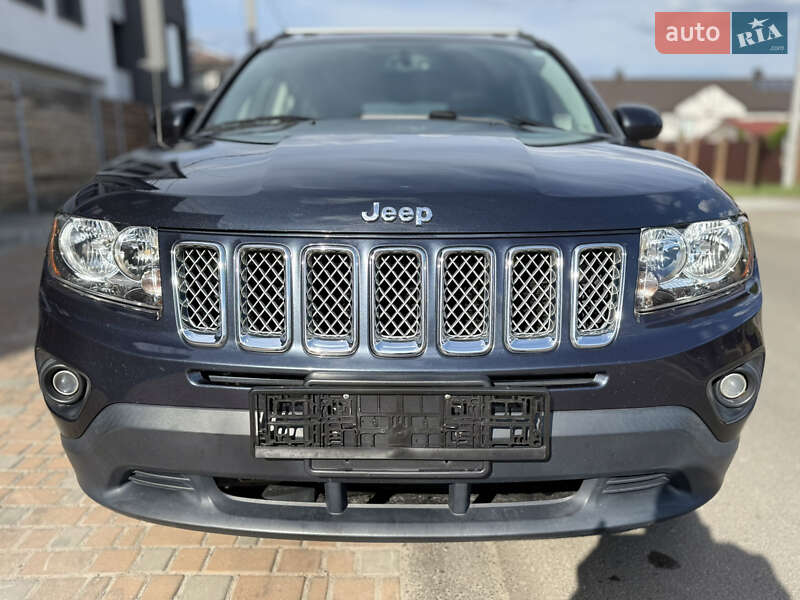 Внедорожник / Кроссовер Jeep Compass 2014 в Киеве