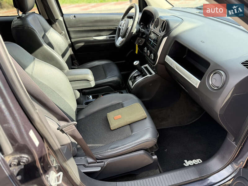 Внедорожник / Кроссовер Jeep Compass 2014 в Киеве