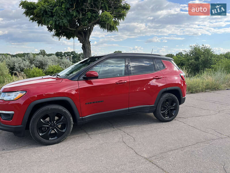 Внедорожник / Кроссовер Jeep Compass 2018 в Верхнеднепровске