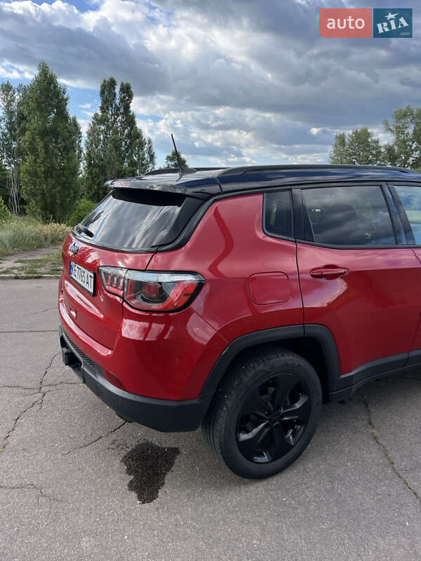 Внедорожник / Кроссовер Jeep Compass 2018 в Верхнеднепровске