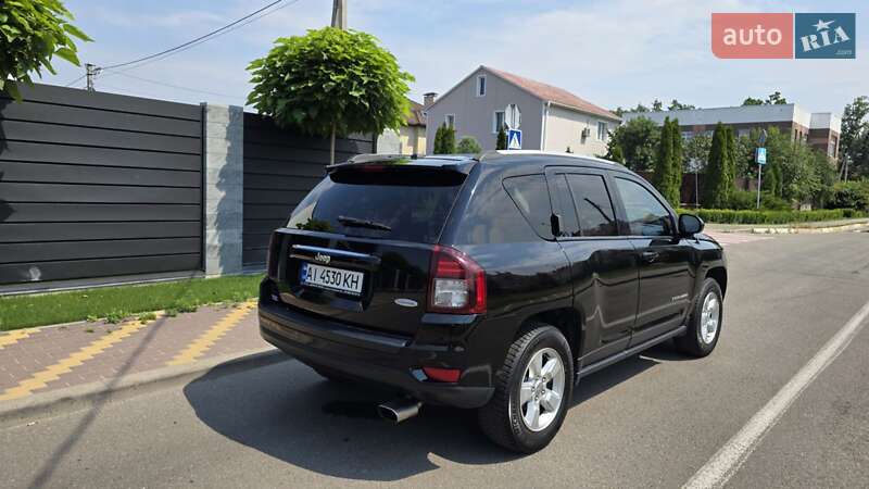 Внедорожник / Кроссовер Jeep Compass 2015 в Киеве