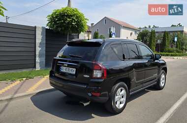 Внедорожник / Кроссовер Jeep Compass 2015 в 