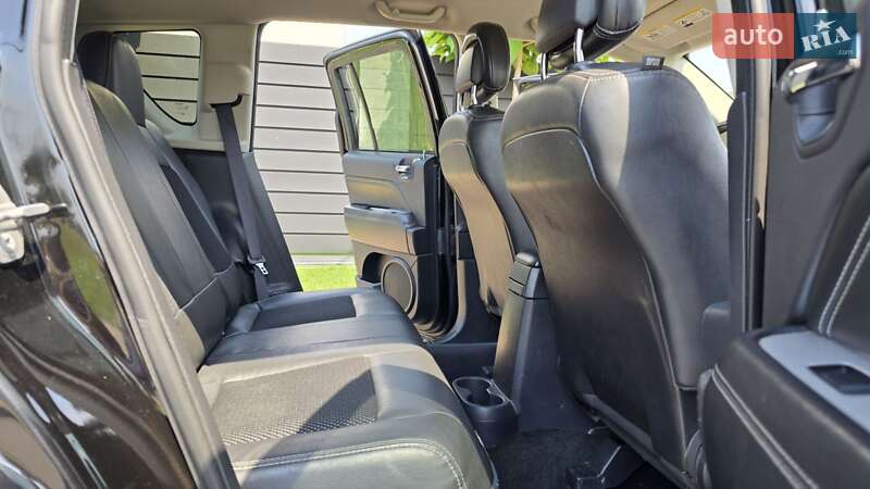 Внедорожник / Кроссовер Jeep Compass 2015 в Киеве