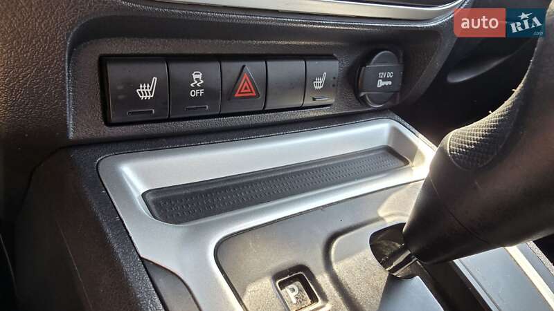Внедорожник / Кроссовер Jeep Compass 2015 в Киеве