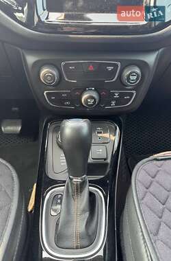 Внедорожник / Кроссовер Jeep Compass 2020 в 
