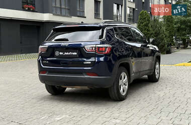 Внедорожник / Кроссовер Jeep Compass 2017 в 