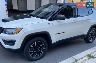 Внедорожник / Кроссовер Jeep Compass 2020 в Киеве