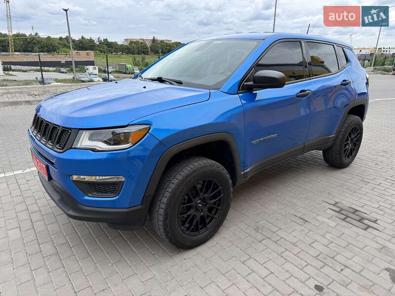 Внедорожник / Кроссовер Jeep Compass 2020 в Ровно