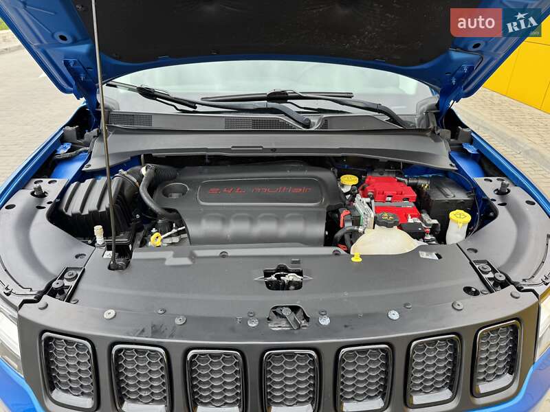 Внедорожник / Кроссовер Jeep Compass 2020 в Ровно