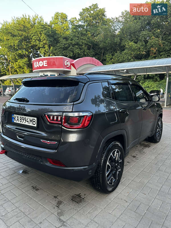 Внедорожник / Кроссовер Jeep Compass 2020 в Киеве
