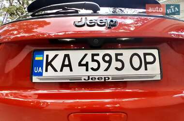 Внедорожник / Кроссовер Jeep Compass 2018 в 