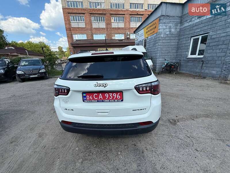 Внедорожник / Кроссовер Jeep Compass 2017 в Каменском