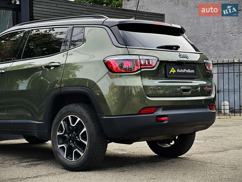 Внедорожник / Кроссовер Jeep Compass 2020 в Киеве