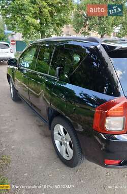 Внедорожник / Кроссовер Jeep Compass 2016 в 