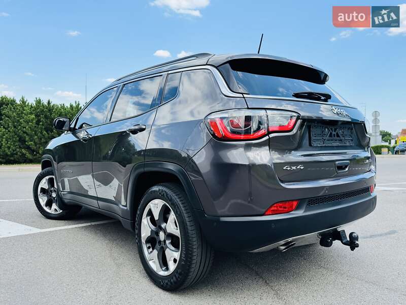 Внедорожник / Кроссовер Jeep Compass 2019 в Киеве