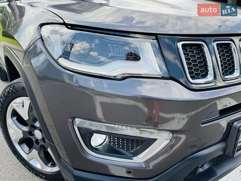 Внедорожник / Кроссовер Jeep Compass 2019 в Киеве