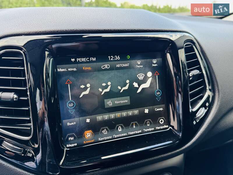 Внедорожник / Кроссовер Jeep Compass 2019 в Киеве