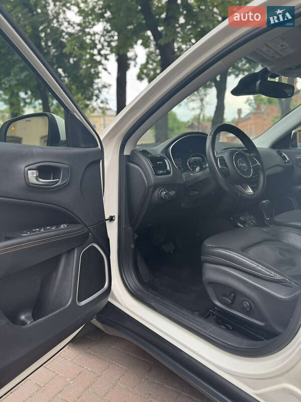Внедорожник / Кроссовер Jeep Compass 2018 в Сумах