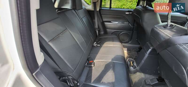 Внедорожник / Кроссовер Jeep Compass 2016 в Черкассах