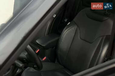 Внедорожник / Кроссовер Jeep Compass 2020 в 