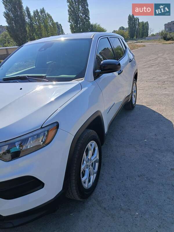 Внедорожник / Кроссовер Jeep Compass 2024 в Каменском