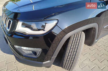 Внедорожник / Кроссовер Jeep Compass 2019 в 