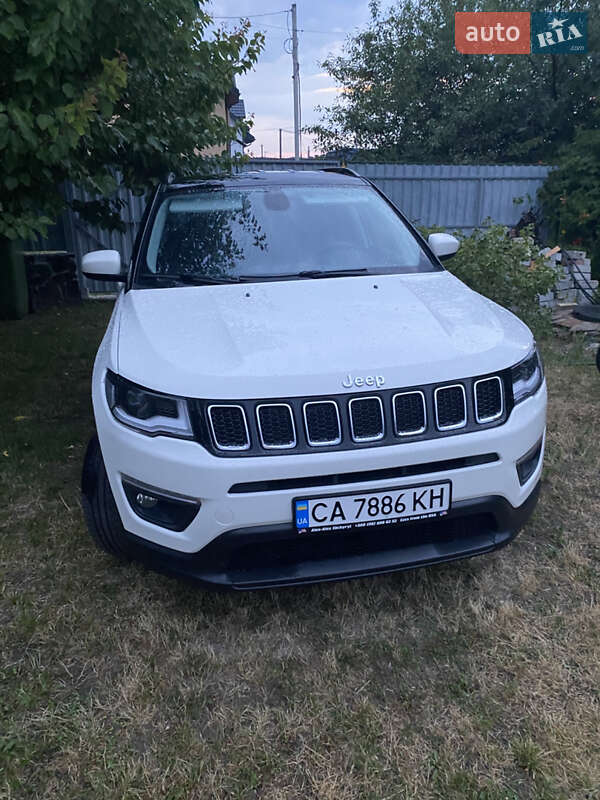 Внедорожник / Кроссовер Jeep Compass 2017 в Черкассах